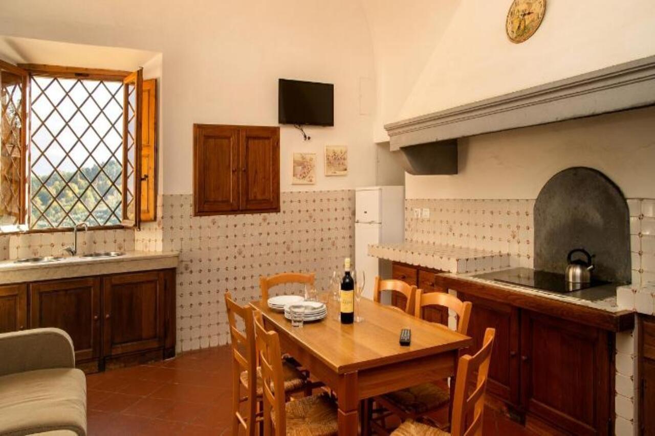 Hu Norcenni Girasole Village Holiday park