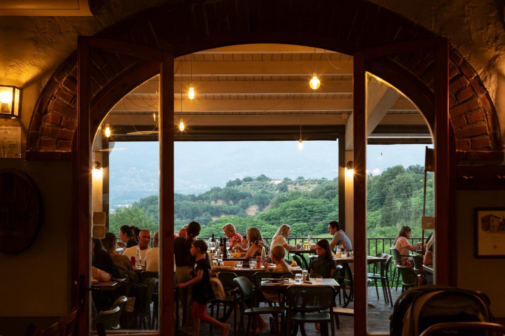 Hu Norcenni Girasole Village Ferienpark